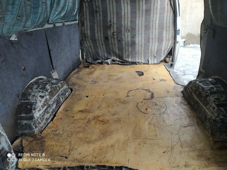 Wolkswagen caravelle T4 Дизел 2,4