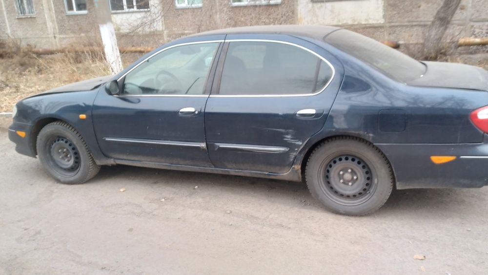 Продам ниссан максима а 33