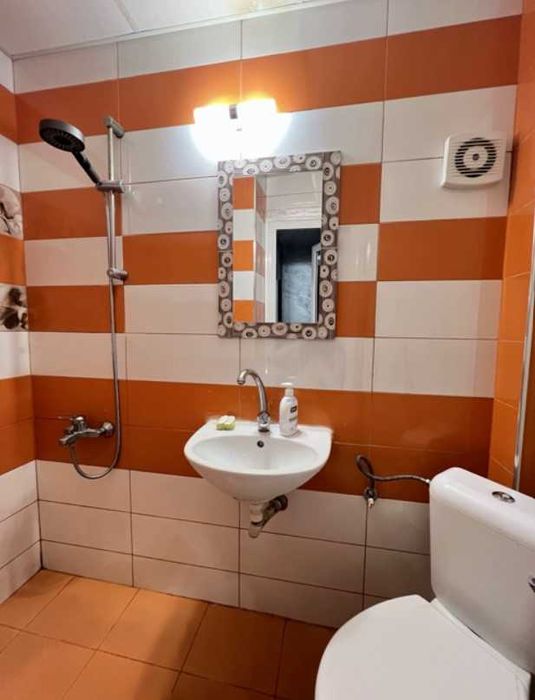 Двустаен апартамент под наем в жк. Хиподрума