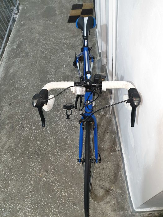 Vand bicicleta semi cursiera Carrera road bike