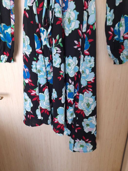 S.oliver! Жестока рокля-чисто нова