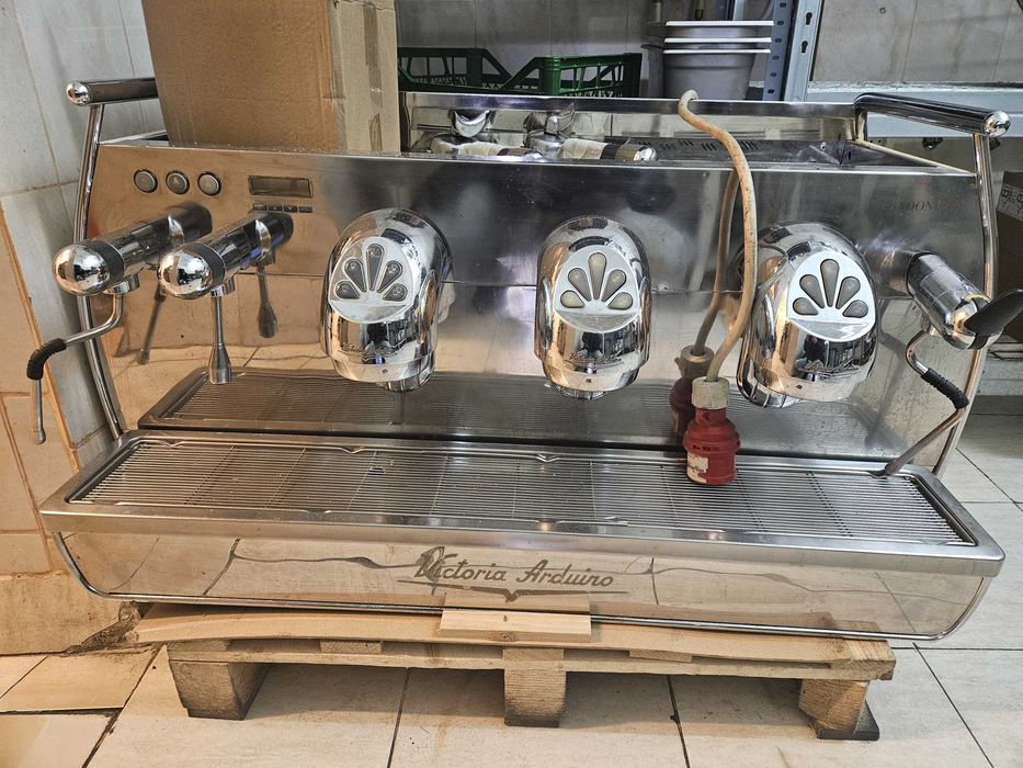 Vand espresor profesional VICTORIA ARDUINO ADONIS