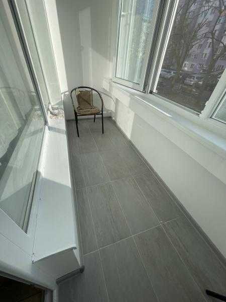 Дава се под наем Двустаен апартамент в Бургас, Славейков - 65 кв.м за 408 € - Снимка #12