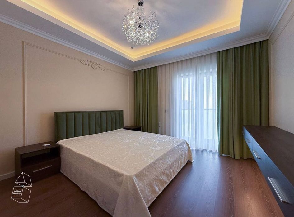 Long-term apartment rental