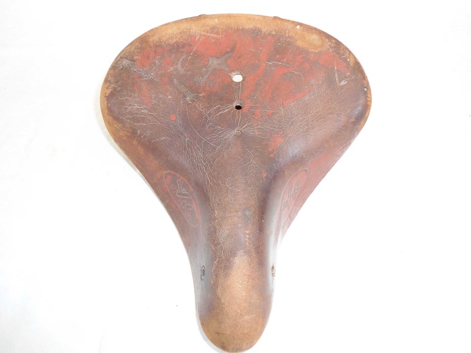 Ретро кожена седалка за велосипед