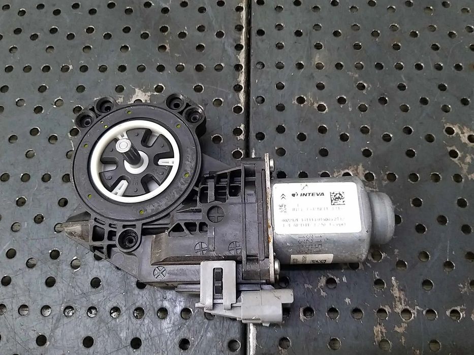Motoras macara dreapta spate citroen c3 2 430106c0 402212f