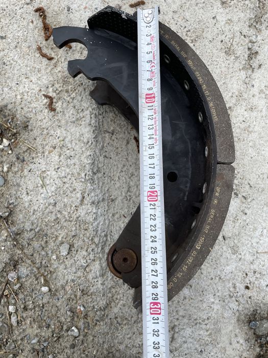 Saboti remotca sau camion