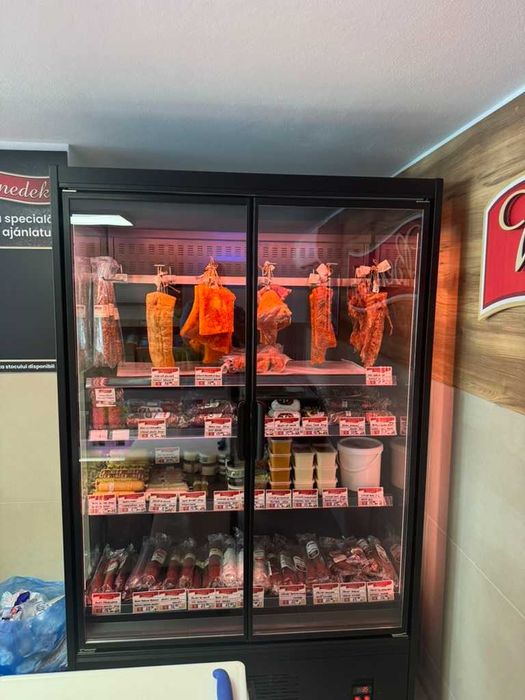 Vitrina Frigorifica pentru carne cu carlige / Premium/ 135cm/ NOU