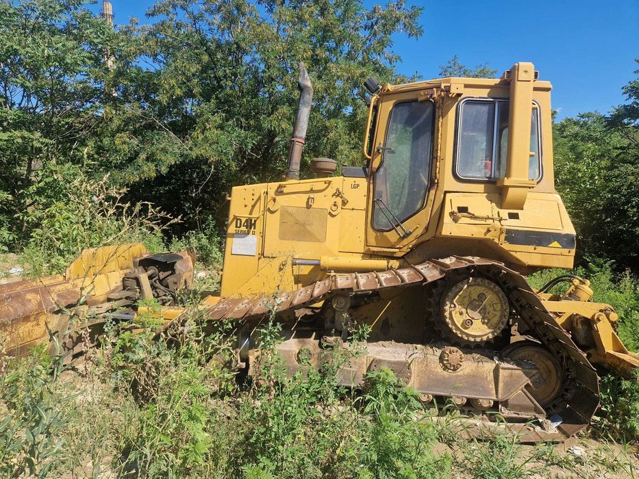 Buldozer Cat D4H an fabricatie 1990