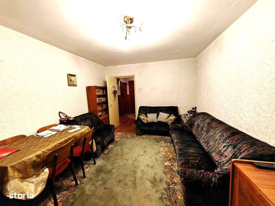 3 camere decomandate, 64 mp, Zona Centrala
