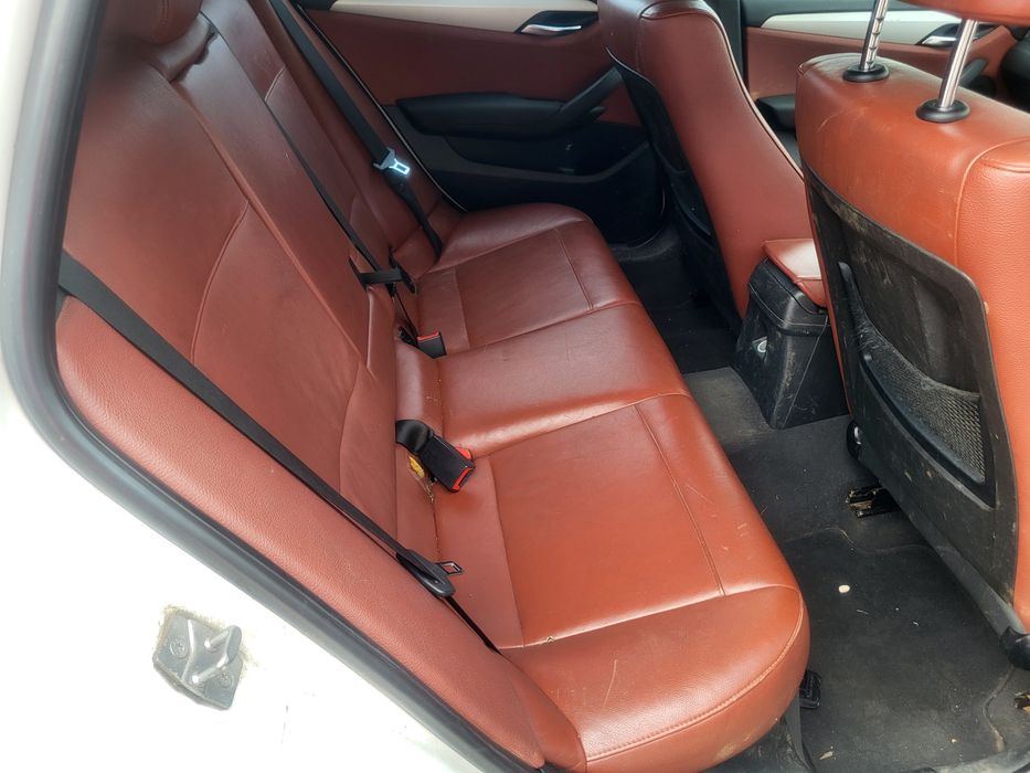 Interior piele coniac bmw x1 e84