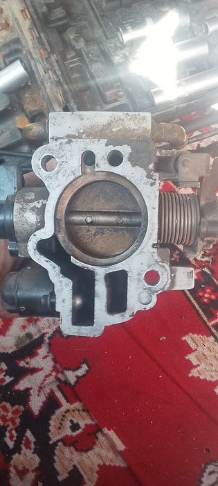 Дроссельная заслонка ваз