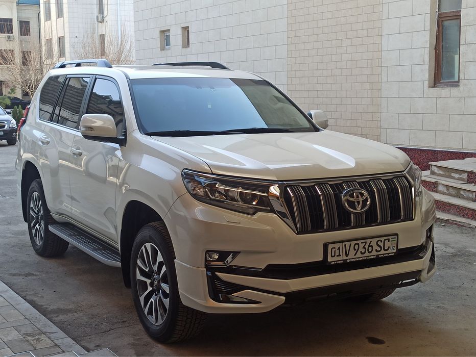 Toyota Land Cruiser 150