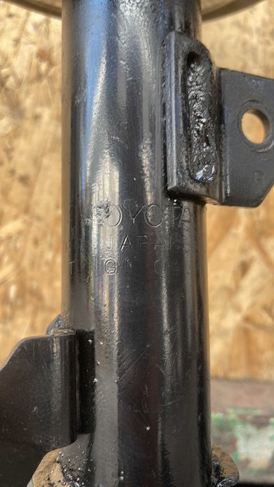 Амортизаторы Toyota Lexus