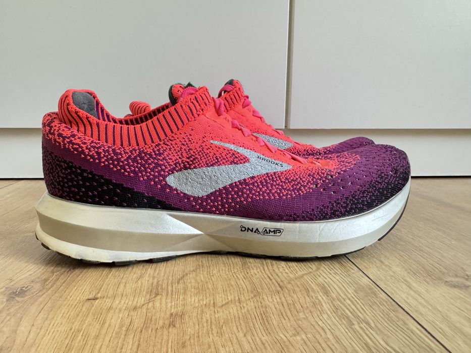 BROOKS Levitate 2
