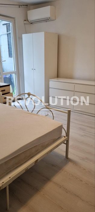 Дава се под наем Тристаен апартамент в Варна, Лятно кино Тракия - 70 кв.м за 450 € - Снимка #1