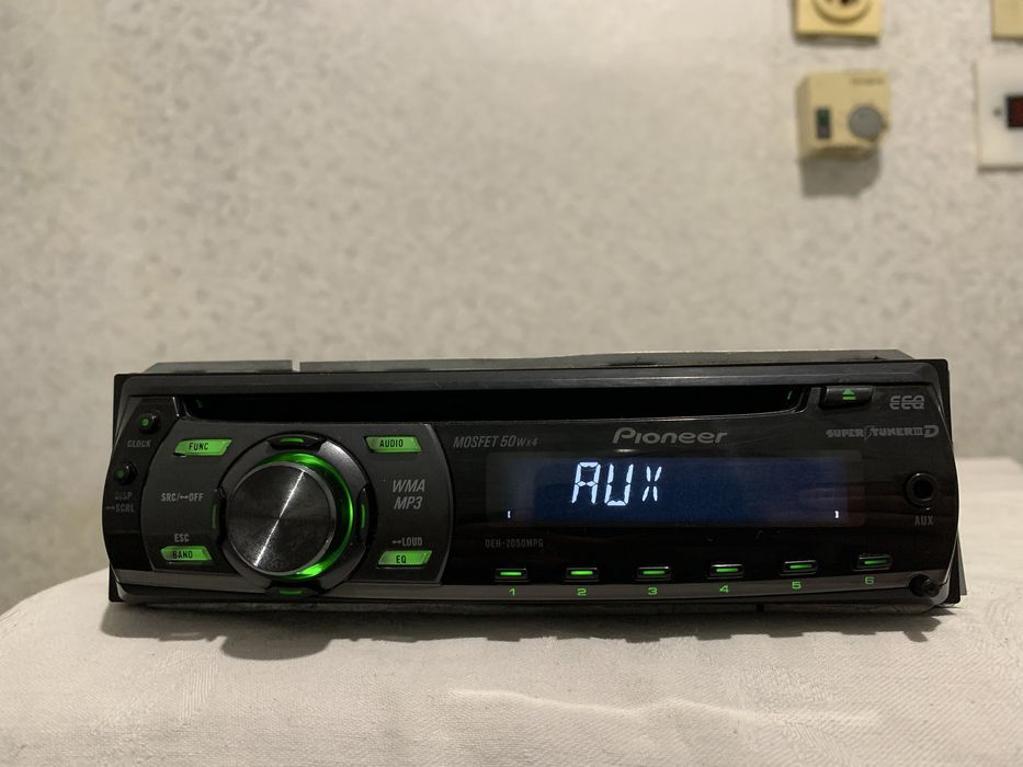 Авто Cd плеър Pioneer