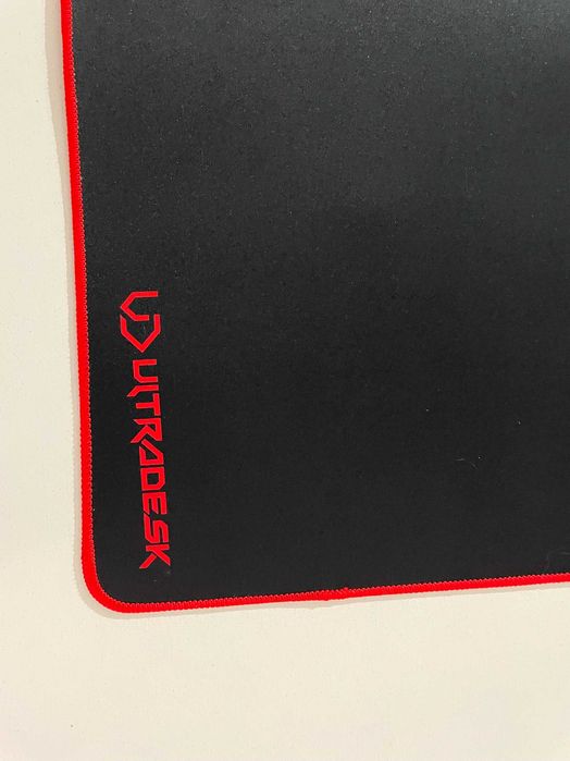 Гейминг подложки Ultradesk