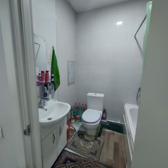 Продаётся квартира Янги чоштепа 1/7/7/Этажали Дом 38000$