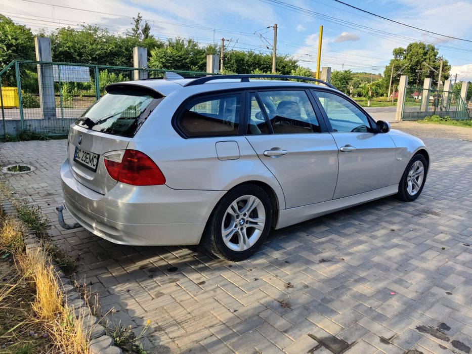 BMW Seria 3 318d E91 stare excelenta