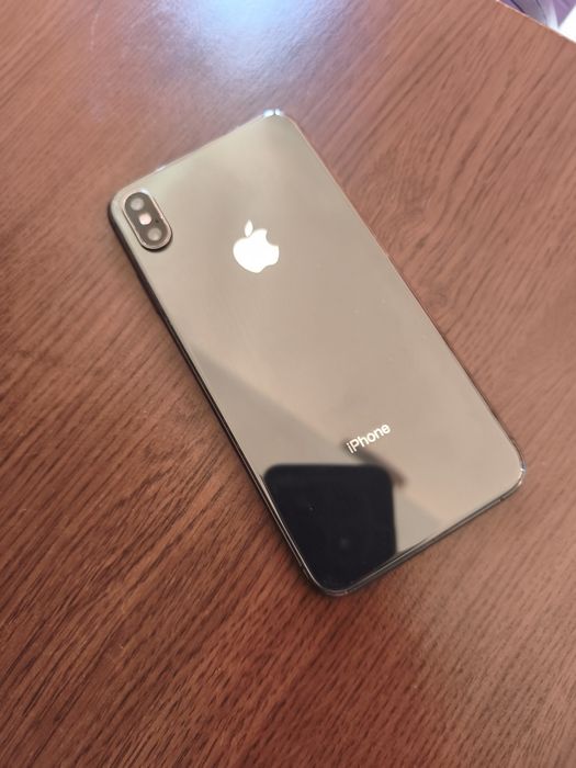 iPhone XS Max 64 GB