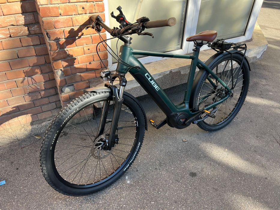 Vand Bicicleta electrica Cube 29” 2025 300 km smart !
