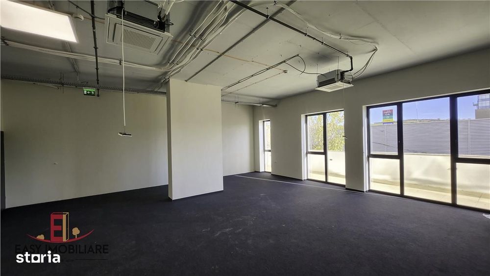 Spatiu comercial, birou, semicentral, 80 mp, cladire noua, parcare