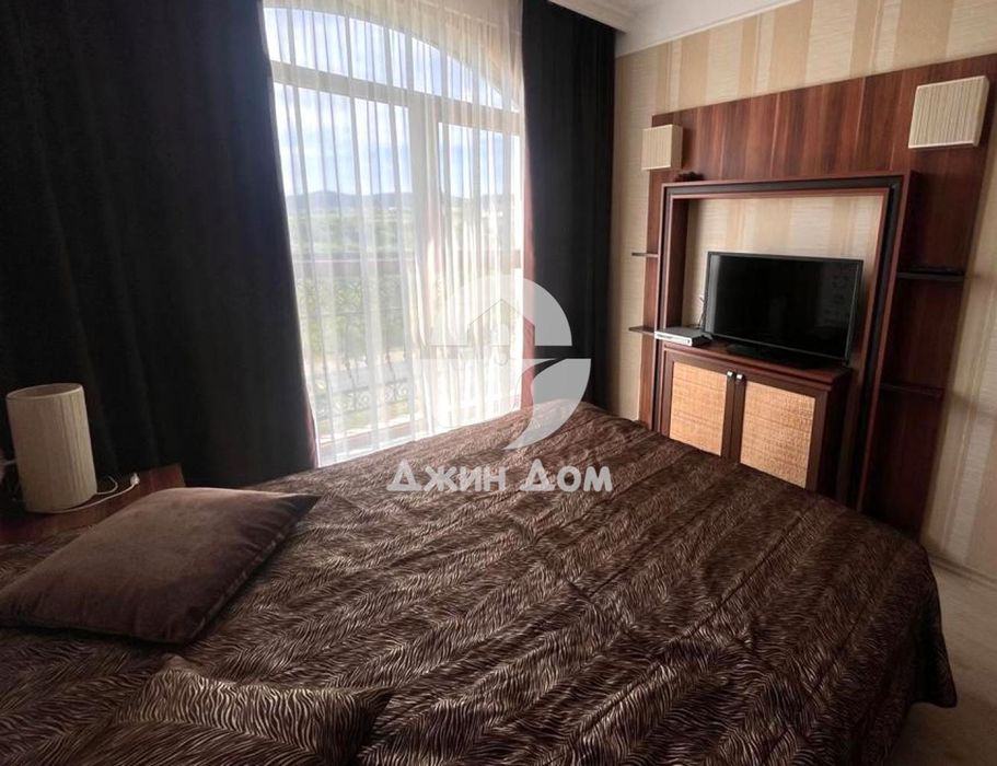 Продава се Тристаен апартамент в к.к. Слънчев бряг - 94 кв.м за 602 €/кв.м - Снимка #1