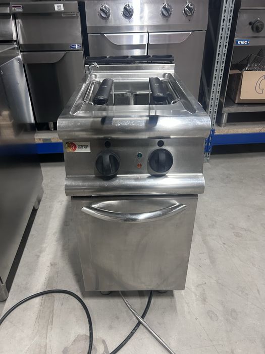 Bolitor / Fierbator Paste Baron Italia