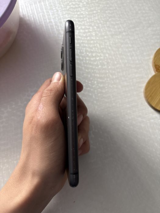 Айфон 11 акб 68% (вроде) apple аккаунт неактивен