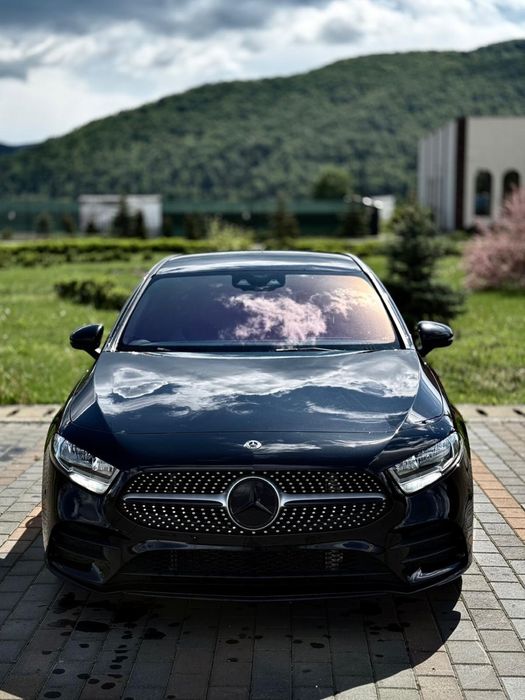 Mercedes A200 AMG , sedan, unic proprietar de noua, casco + garantie.