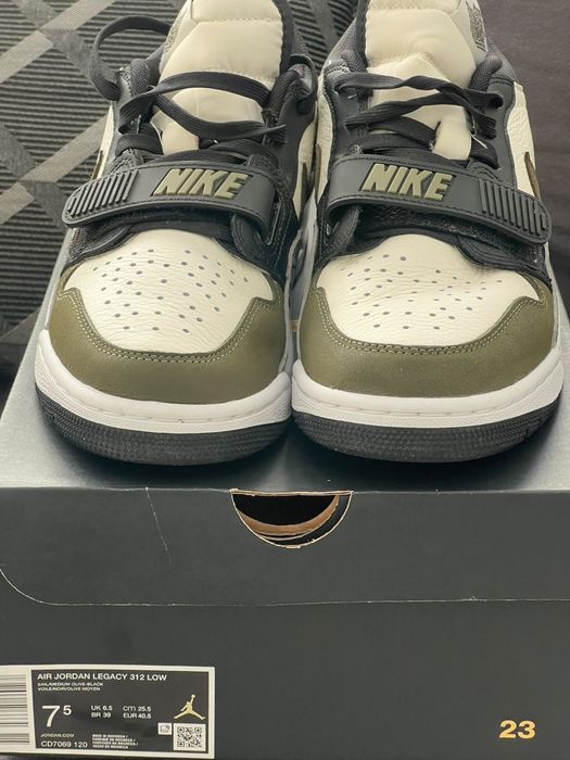 Adidasi Nike Air Jordan Legacy 312 Low, marimea 40,5