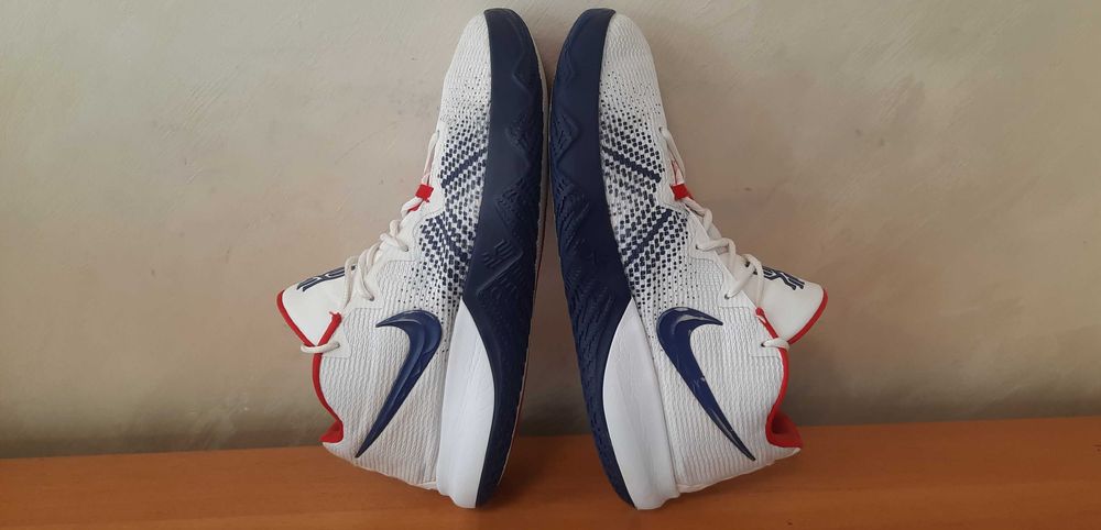 Nike Kyrie Flytrap 'USA' -Много Запазени