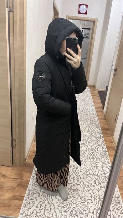 Продам куртки классные