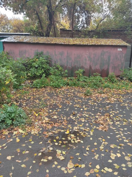 Продам гараж 2млн торг