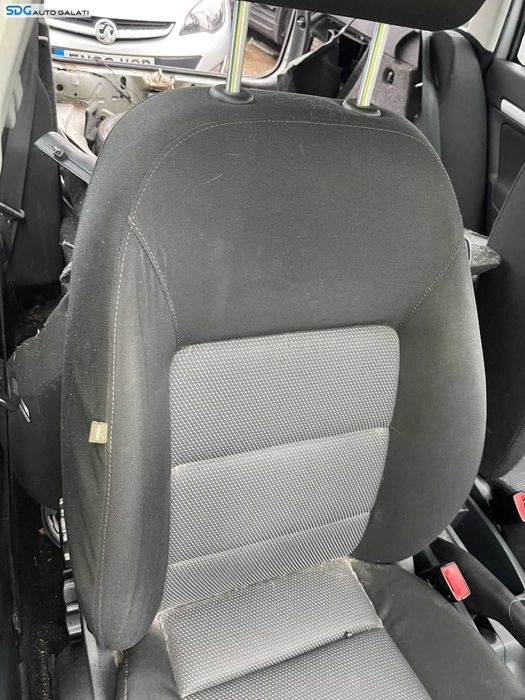 Scaun Textil Fara Incalzire Dreapta Fata Pasager Skoda Octavia 2 2004 - 2013