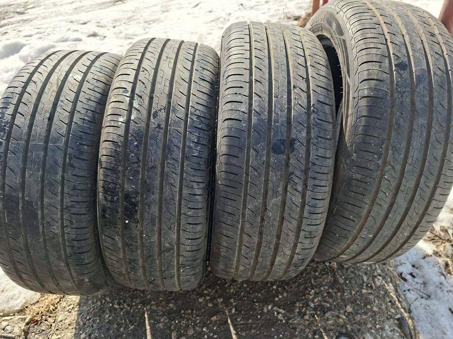 Продам шины 235/50/19 гити