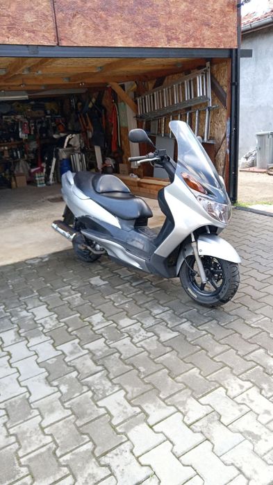 Скутер Suzuki регистриран