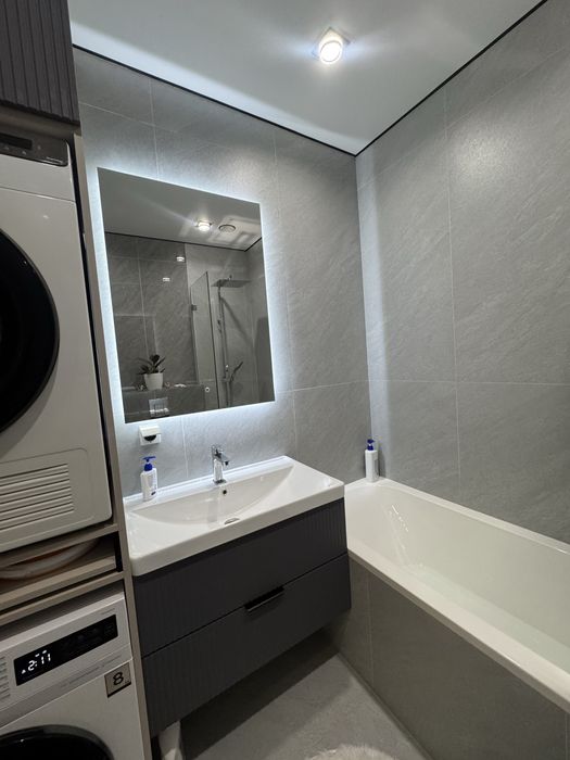 Продам 3 ех комн квартиру