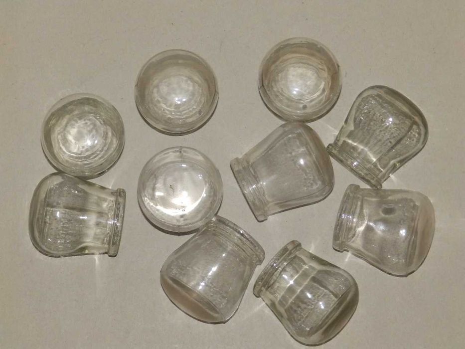 Големи стъклени вендузи