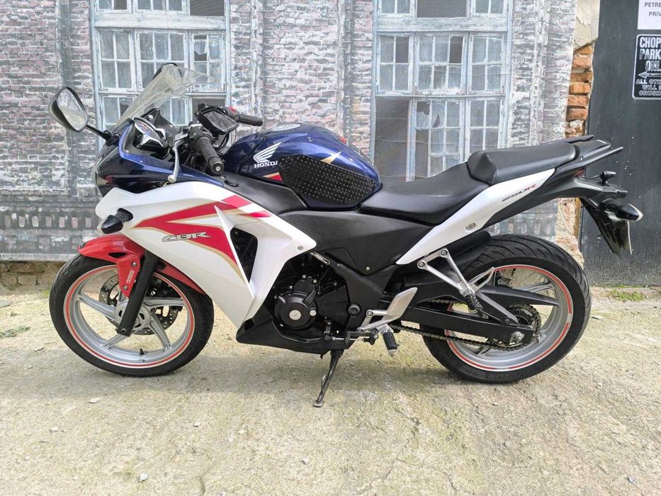 honda cbr 250 r • Anunturi gratuite • OLX.ro