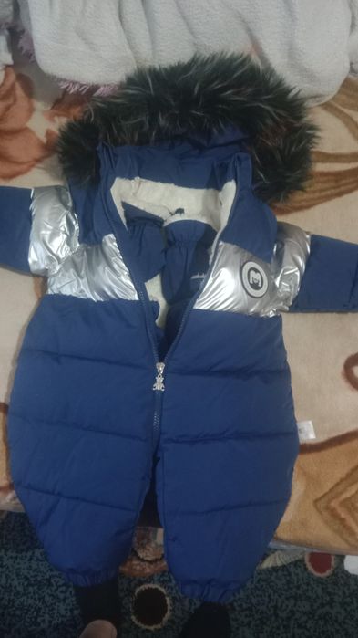Продам детский зимний комбинезон