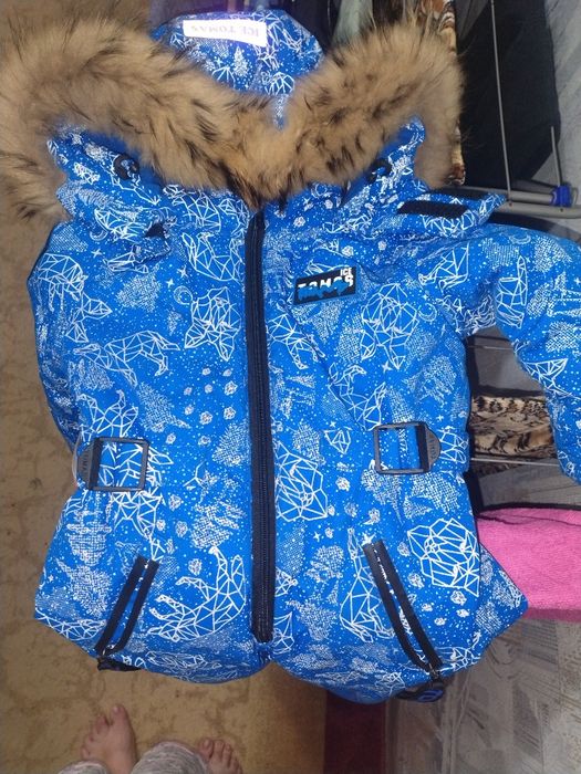 Продам детский зимний комбинезон