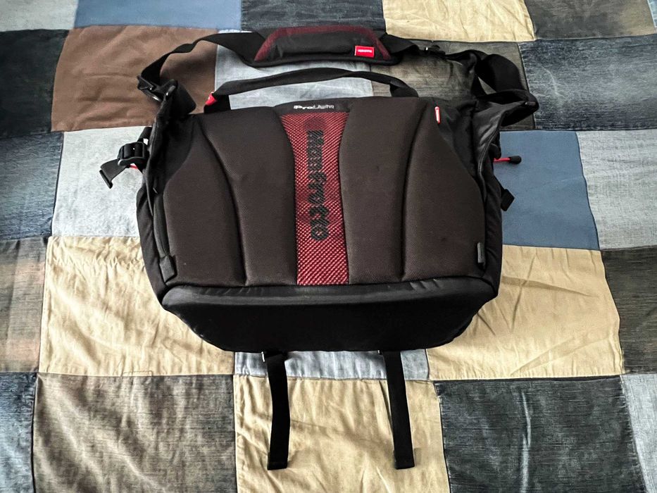 Продавам Manfrotto Pro Light camera messenger Bumblebee M-30