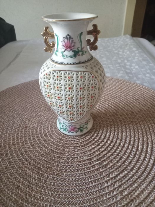 Vază din ceramică