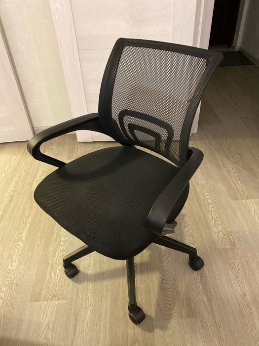 Кресло                   .