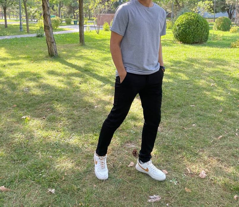 Futbolka optom sotiladi