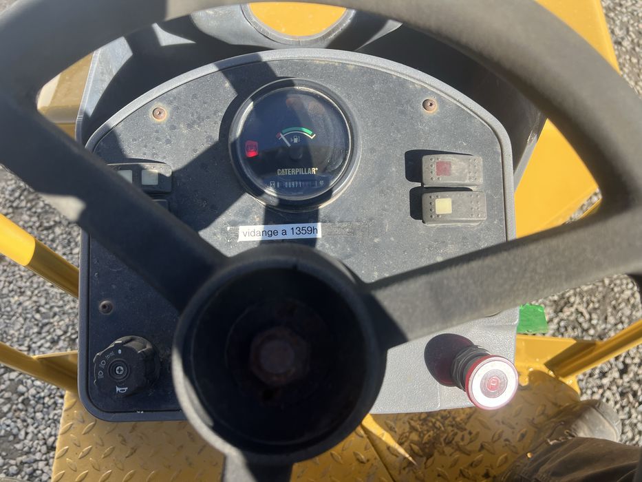 Cilindru compactor Caterpillar