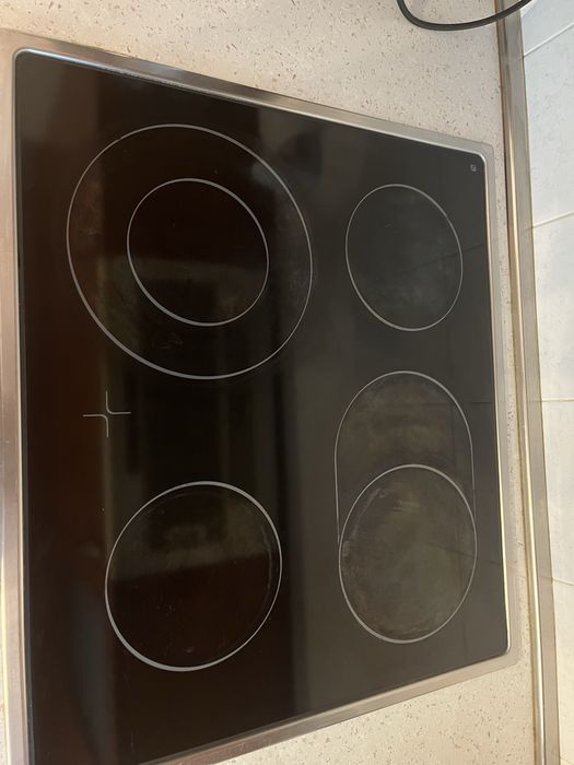 Фурна и плот за вграждане Gorenje