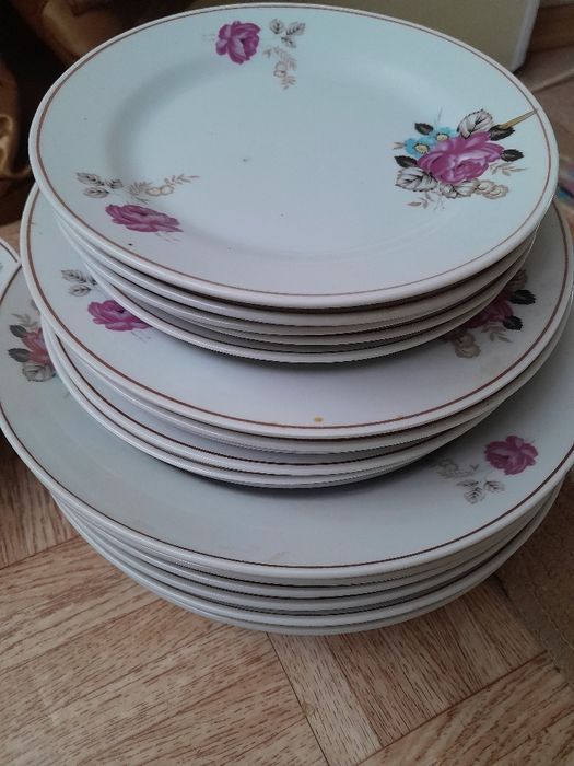 Столовый  сервиз